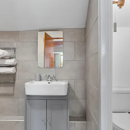 בית הארחה Hole House Farm מילום