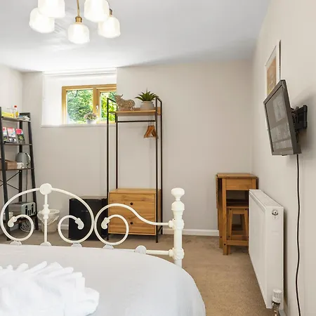 Hole House Farm Гостевой дом 3*